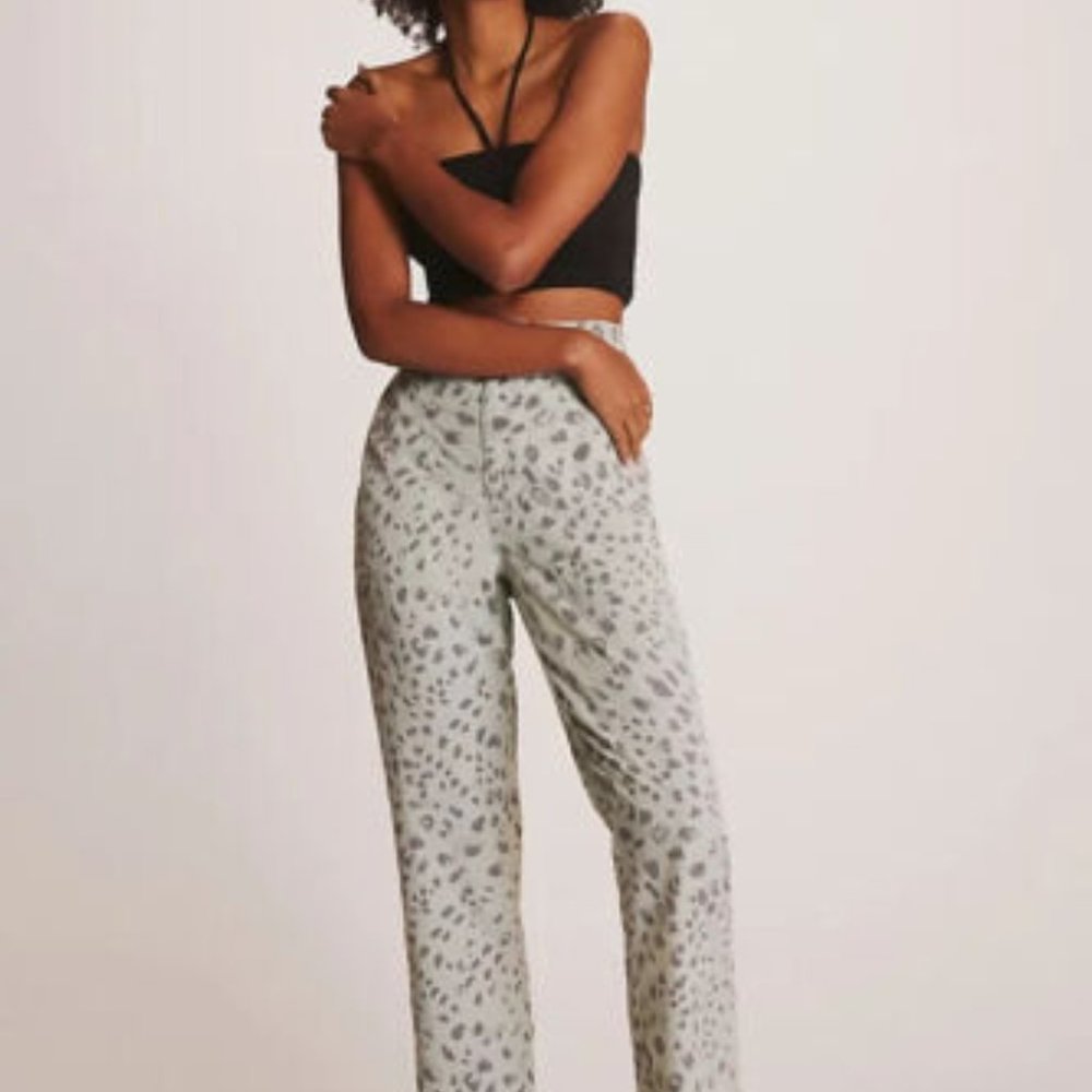 Anthropologie Cloth & Stone Women's Leopard Print frayed Pants Size M
